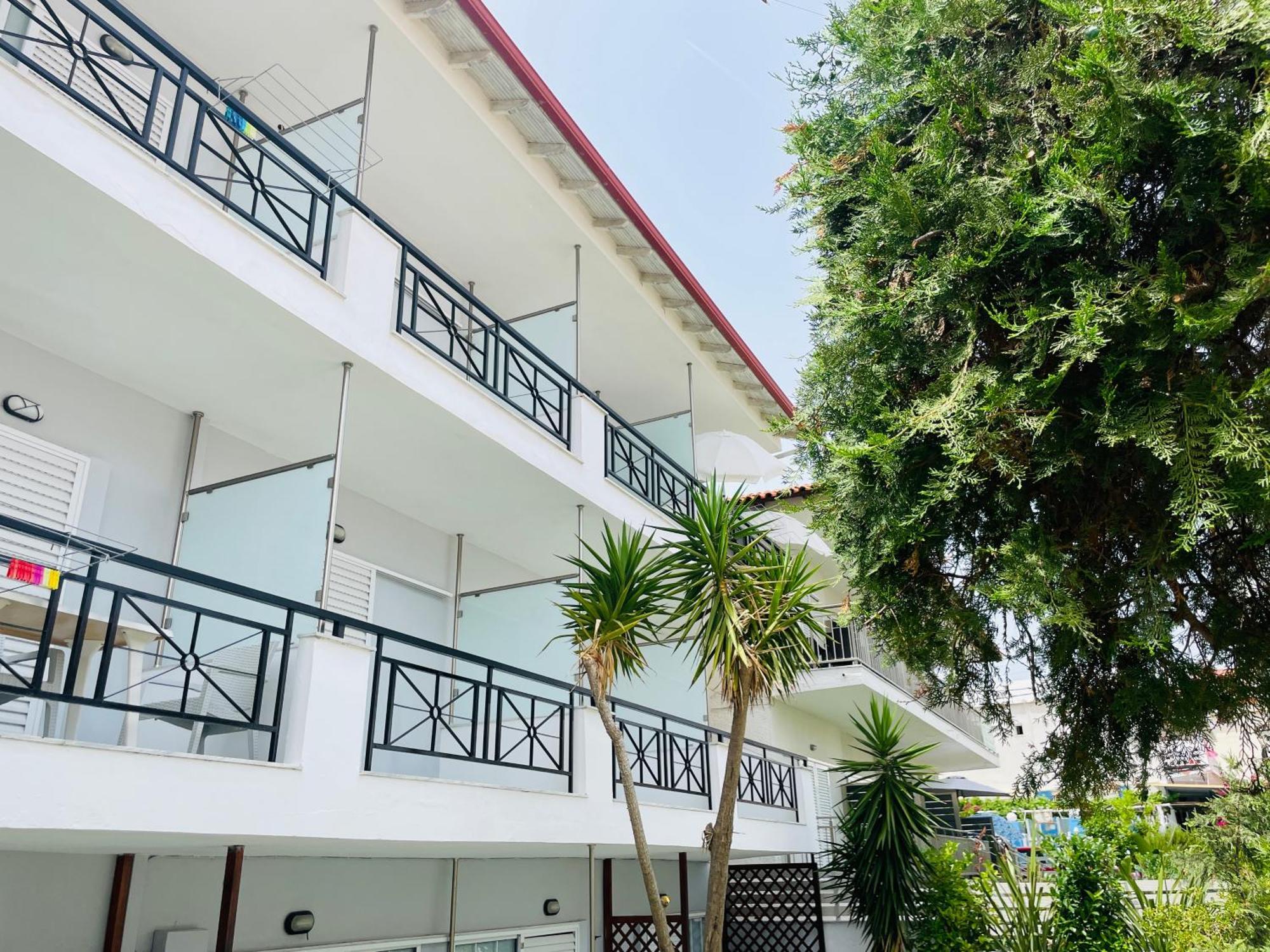 Thalassa Garden Studios Pefkochori Exterior photo